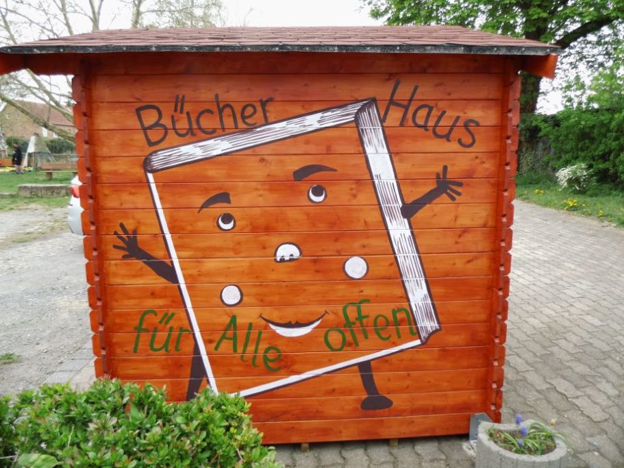 Bücher-Tausch hier